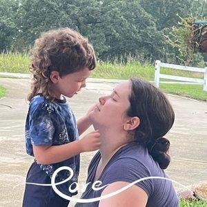 Meet your Posher, Christina